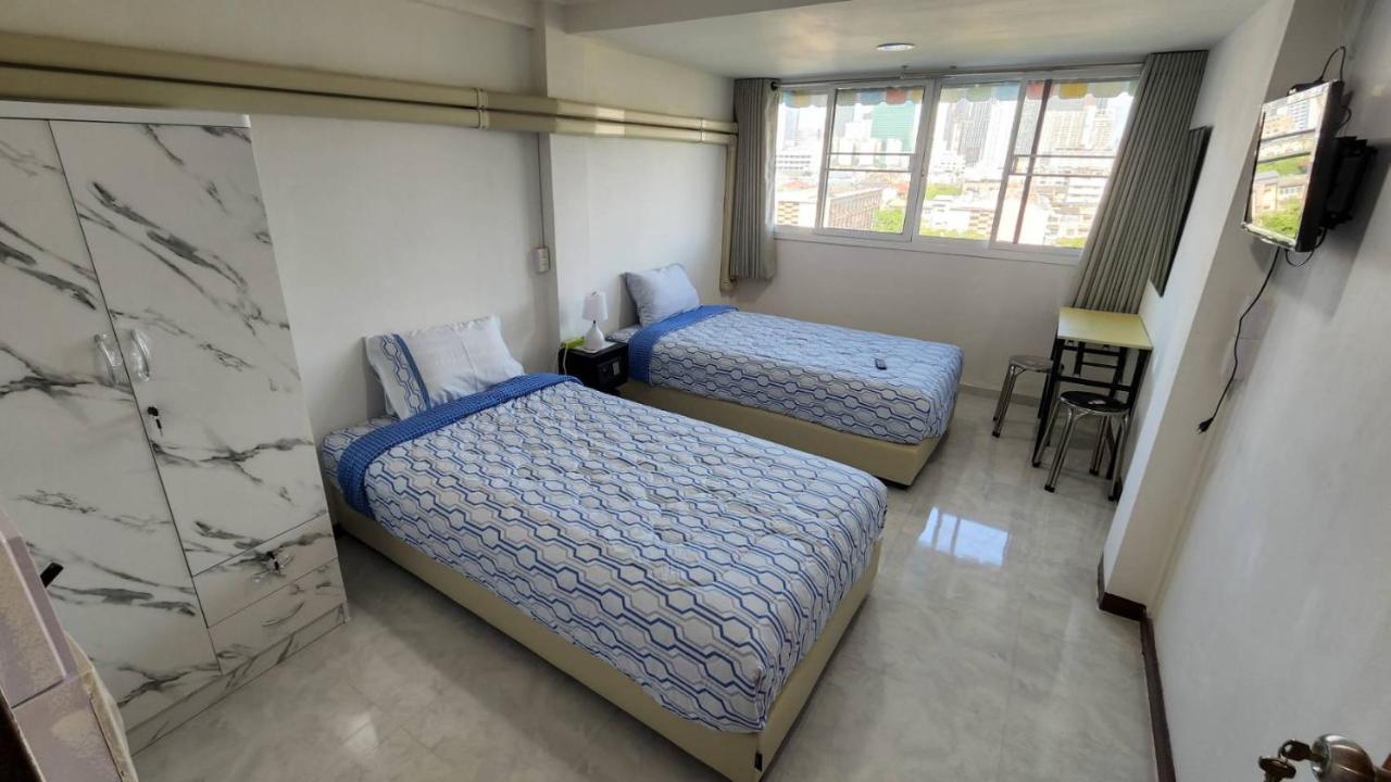 Apartment A4 Dindaeng Bangkok Exterior foto