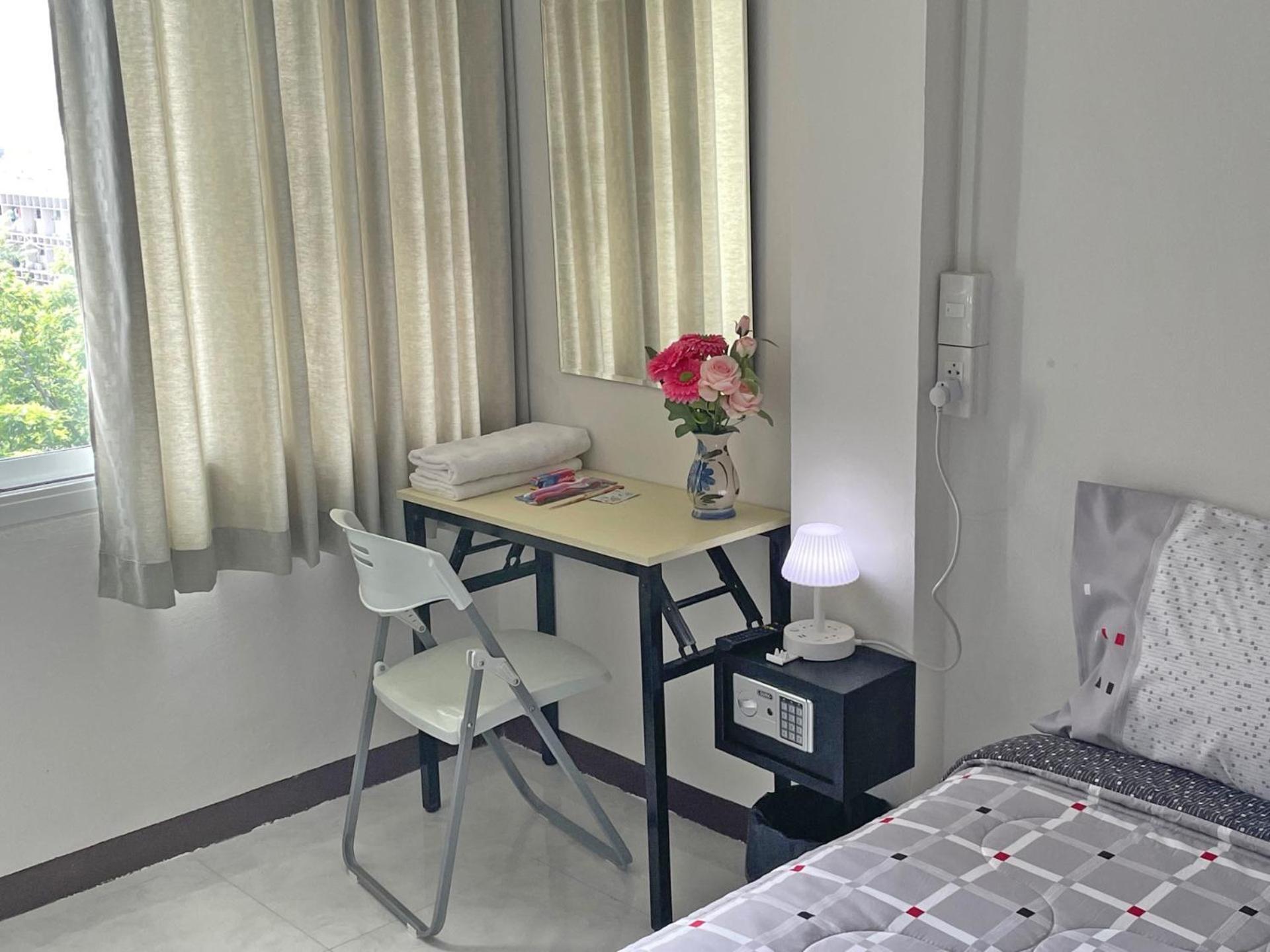 Apartment A4 Dindaeng Bangkok Exterior foto